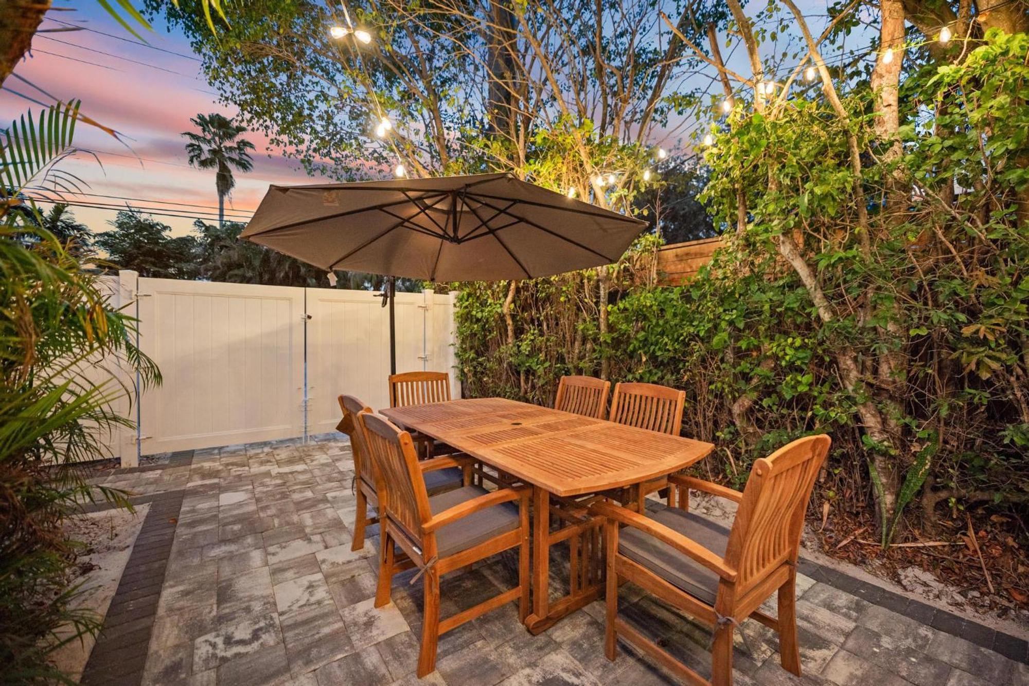 Appartamento Bnb Hyperion - Remodeled 1B Oasis In Ft Lauderdale Fort Lauderdale Esterno foto